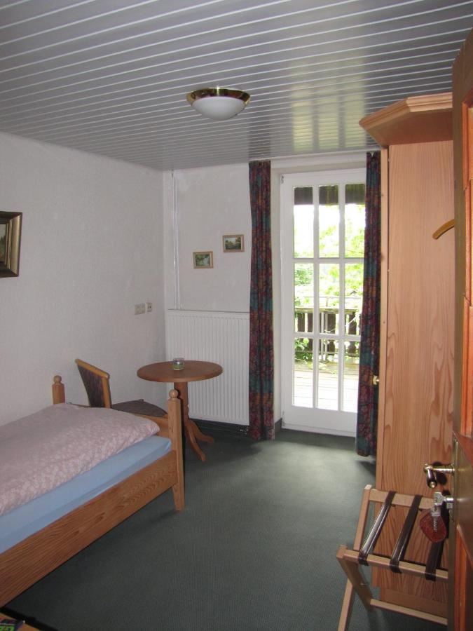 Hof Guttels Waldgasthof Ferienpension Rotenburg an der Fulda Room photo